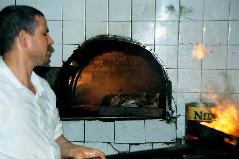 2001 qatar 044